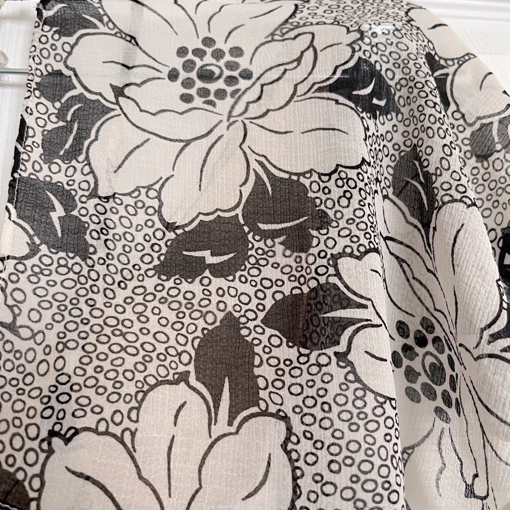 Floral Black and White Dress - Picture 6 of 6
